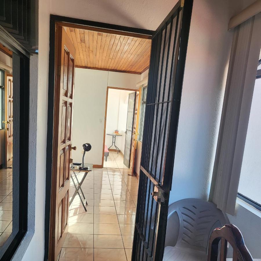 Don Carlos Place Upper Unit Alajuela Exteriör bild